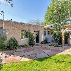 Best Little Guesthouse In Melrose! New Listing!